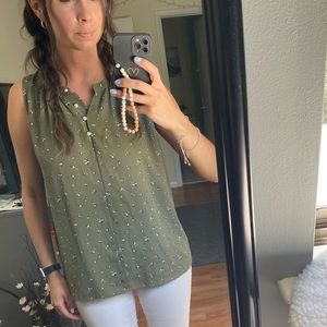 LOFT Patterned Sleeveless Top ✨